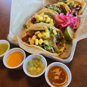 Dos Chamucos Taqueria - tacos - Mexican Near Me - Newcastle, Washington