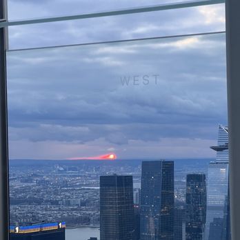 Summit One Vanderbilt - Sunset - Observatories Near Me - New York, New York