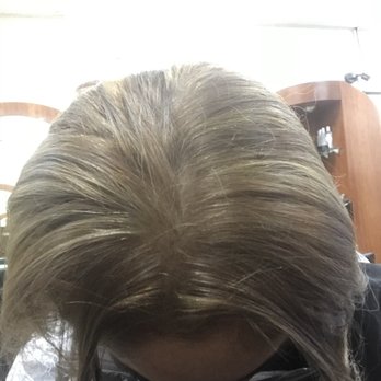 Hunter Joseph Salon - After my color was done.. (durning my appt in Jan2018) - Hair Salons Near Me - Dublin, California