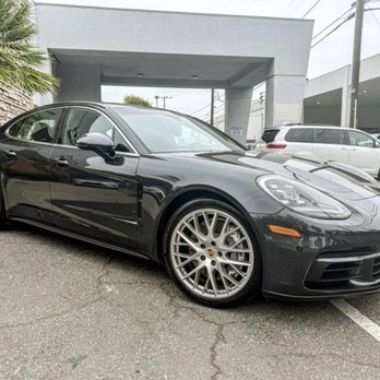 Veloce Auto Center & Leasing - 2018 Porsche Panamera - Used Car Dealers Near Me - Long Beach, California Veloce Auto Center & Leasing - 2018 Porsche Panamera - Used Car Dealers Near Me - Long Beach, California