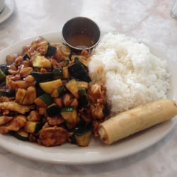 New Dragon Diner - Kung Pao chicken (combination with steamed rice)