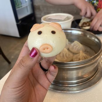 Chubby Dumplings - Piggy Buns- custard filling - Chinese Near Me - Anaheim, California Chubby Dumplings - Piggy Buns- custard filling - Chinese Near Me - Anaheim, California