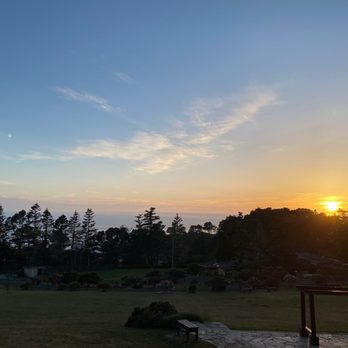 Seafoam Lodge - Hotels Near Me - Little River, California