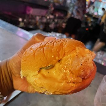 Tiki Chick - Pink Wave Chicken Sandwich - Breakfast & Brunch Near Me - New York, New York