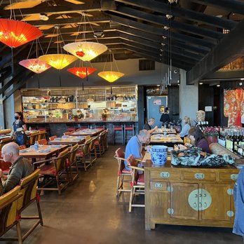 Qi Austin - Main seating area - Dim Sum Near Me - Austin, Texas Qi Austin - Main seating area - Dim Sum Near Me - Austin, Texas