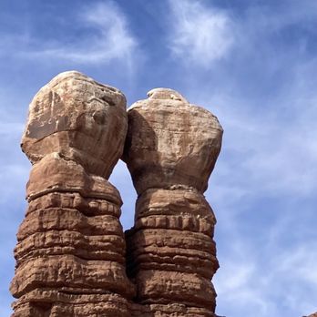 Twin Rocks Cafe - Cafes Near Me - Bluff, Utah