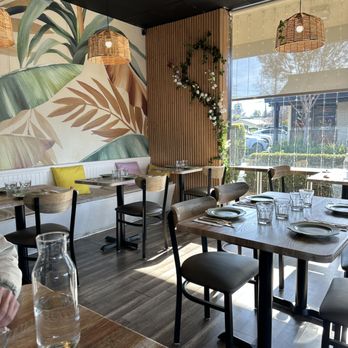 Kin Phed - Interior - Thai Near Me - Livermore, California