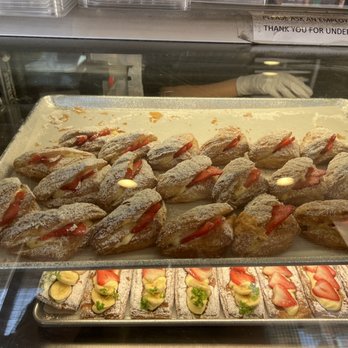 Cream Pan - Bakeries Near Me - Tustin, California Cream Pan - Bakeries Near Me - Tustin, California