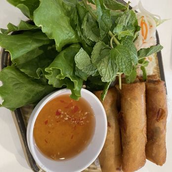 Pho Viet Cali - A1. Vietnamese Egg Roll / Phần Chả Giò - Vietnamese Near Me - Reseda, California Pho Viet Cali - A1. Vietnamese Egg Roll / Phần Chả Giò - Vietnamese Near Me - Reseda, California