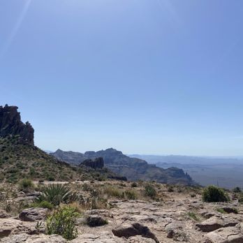 Siphon Draw Trail inc. Flatiron, Superstition Mountain - Hiking Near Me - Apache Junction, Arizona