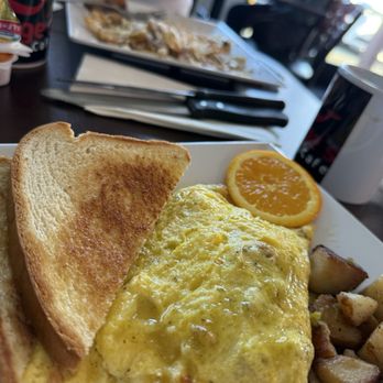 George's Cafe - Denver omelette - Breakfast & Brunch Near Me - West Covina, California