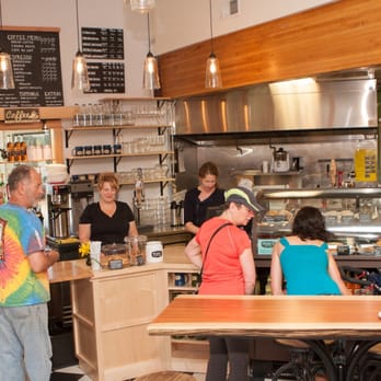 Friendly Street Market - a group of people in a cafe - Grocery Near Me - Eugene, Oregon Friendly Street Market - a group of people in a cafe - Grocery Near Me - Eugene, Oregon