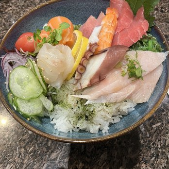 Tera sushi - Chirashi Bowl - Japanese Near Me - Corona, California