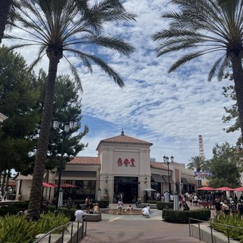 Din Tai Fung - Dim Sum Near Me - Irvine, California