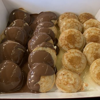 Chocolate Bash - sampler mini pancake plate with belgium chocolate / butter & honey - Creperies Near Me - Claremont, California Chocolate Bash - sampler mini pancake plate with belgium chocolate / butter & honey - Creperies Near Me - Claremont, California