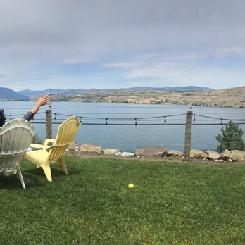 Mellisoni Vineyards - Panoramic view - Wine Tasting Room Near Me - Chelan, Washington Mellisoni Vineyards - Panoramic view - Wine Tasting Room Near Me - Chelan, Washington