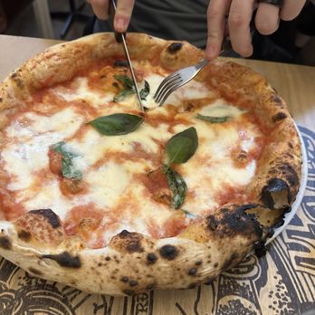 La Bottega Della Pizza - Pizza Near Me - Saint-Gilles, BRU La Bottega Della Pizza - Pizza Near Me - Saint-Gilles, BRU