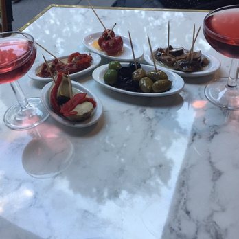 Champagnette - Mediterranean Near Me - Berlin, BE