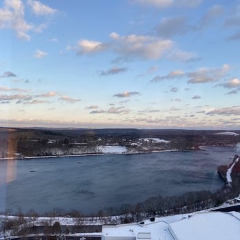 Mohegan Sun - Hotels Near Me - Uncasville, Connecticut Mohegan Sun - Hotels Near Me - Uncasville, Connecticut