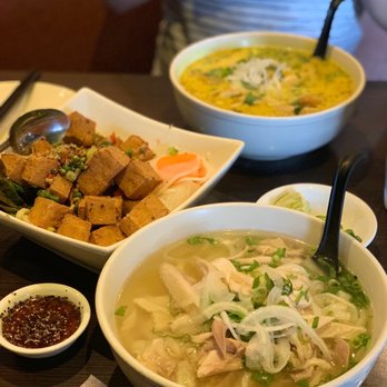 Pho Element - 18 - Chicken Noodle Soup 27 - Curry Chicken Noodle Soup The noodles are delicious and taste fresh. Curry pho pho ga - Vietnamese Near Me - San Mateo, California Pho Element - 18 - Chicken Noodle Soup 27 - Curry Chicken Noodle Soup The noodles are delicious and taste fresh. Curry pho pho ga - Vietnamese Near Me - San Mateo, California