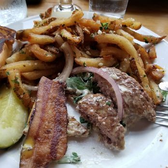 Burger Up - New American Near Me - Nashville, Tennessee