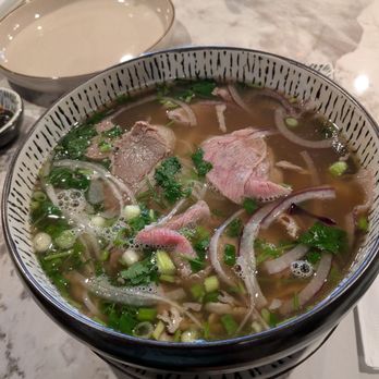 Four Seasons - Vietnamese Kitchen - Combination pho - Vietnamese Near Me - Reno, Nevada Four Seasons - Vietnamese Kitchen - Combination pho - Vietnamese Near Me - Reno, Nevada