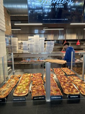 Monte's Fine Foods by null