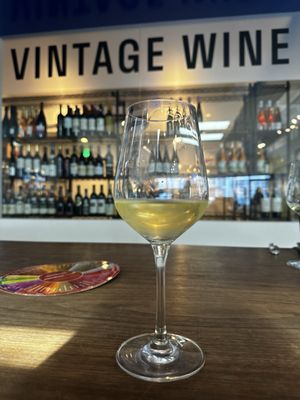 Haley's Wines by null