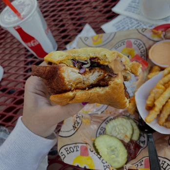 Dave's Hot Chicken - Chicken Shop Near Me - Tustin, California Dave's Hot Chicken - Chicken Shop Near Me - Tustin, California