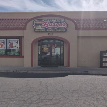 Barstow Burger - View from the outside - Burgers Near Me - Barstow, California Barstow Burger - View from the outside - Burgers Near Me - Barstow, California