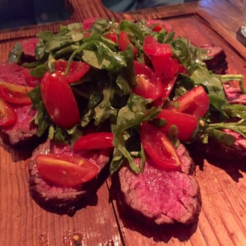 Pirata - Flank steak with cherry tomatoes and arugula. - Italian Near Me - Hong Kong, HK