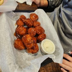 Brennan's - Boneless chicken wings