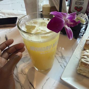 T's Brunch Bar - Cocktail - Breakfast & Brunch Near Me - Atlanta, Georgia T's Brunch Bar - Cocktail - Breakfast & Brunch Near Me - Atlanta, Georgia