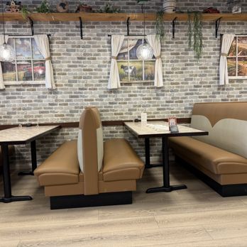 Harvest Kitchen & Bakery - Booths in dining room - Breakfast & Brunch Near Me - Katy, Texas Harvest Kitchen & Bakery - Booths in dining room - Breakfast & Brunch Near Me - Katy, Texas