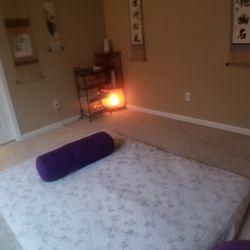 Intense Lotus Massage - Thai yoga mat