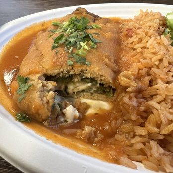 El Cantaro - One Large Chile Relleno Plate - Mexican Near Me - Monterey, California