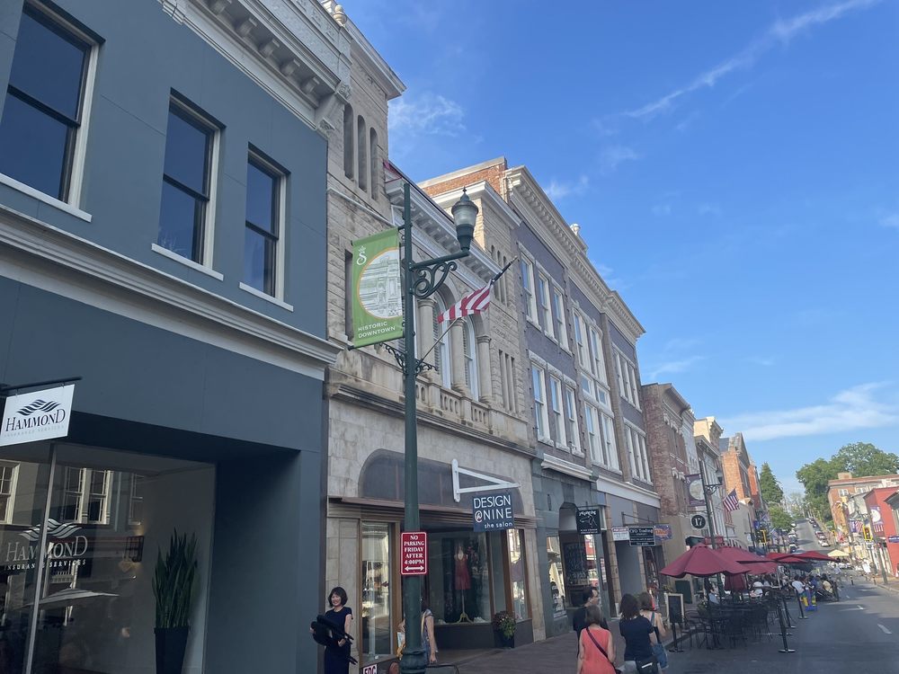 DOWNTOWN BEVERLY STREET 15 Photos Staunton, Virginia Local Flavor