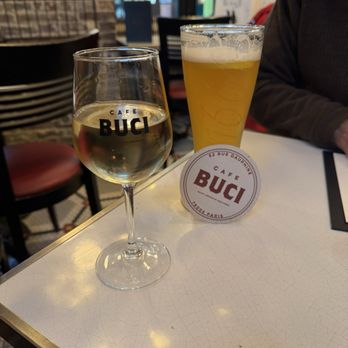 Le Buci - Happy Hour Cafe Buci - Brasseries Near Me - Paris, 75 Le Buci - Happy Hour Cafe Buci - Brasseries Near Me - Paris, 75