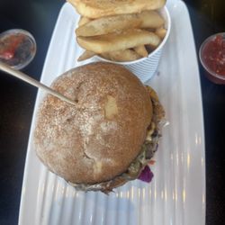Grill'd - Mexi burger and fries