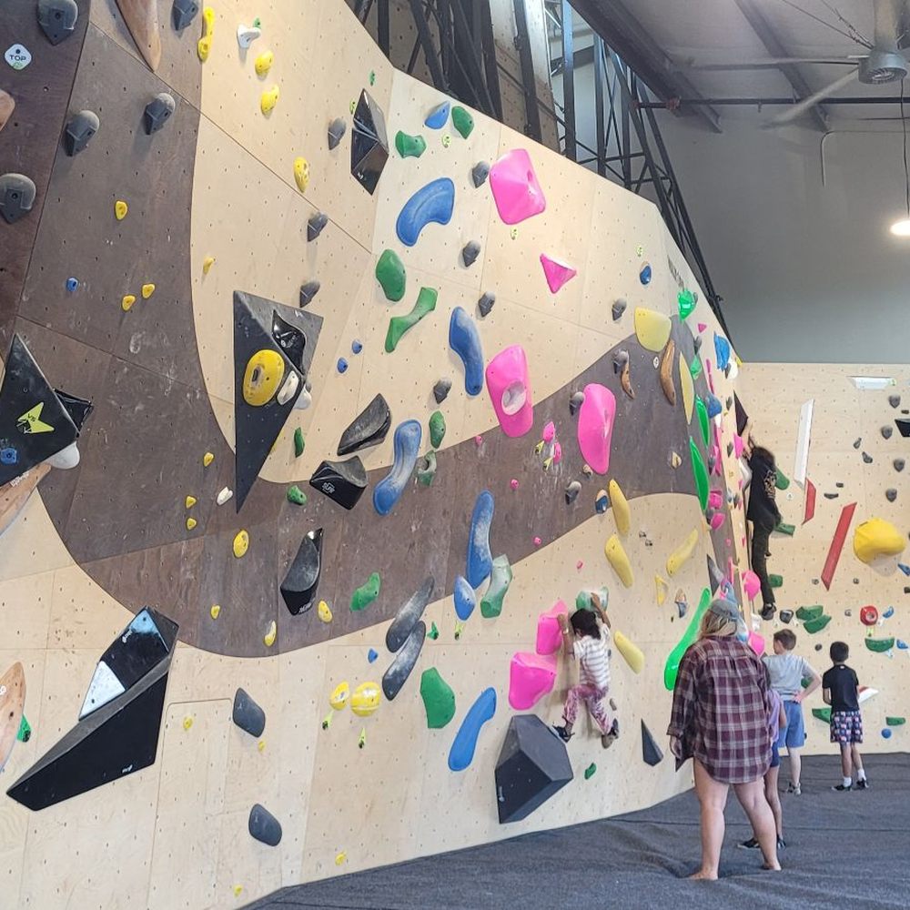 Aloha Rock Gym - Climbing Near Me - Kahului, Hawaii