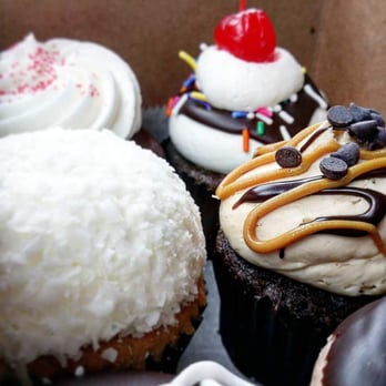 Sweet Avenue Bake Shop - Half a dozen cupcakes - Bakeries Near Me - Rutherford, New Jersey Sweet Avenue Bake Shop - Half a dozen cupcakes - Bakeries Near Me - Rutherford, New Jersey