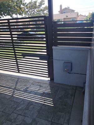 Garage door and gate repair - Genesis Garage Door we are garage door repair and installation garage door services all of Los Angeles. Broken spring service, door off track repair and garage door openers installation . Garage door safety is our number one priority. We strive to consistently give the best garage door customer service. Garage door and gate repair - Genesis Garage Door we are garage door repair and installation garage door services all of Los Angeles. Broken spring service, door off track repair and garage door openers installation . Garage door safety is our number one priority. We strive to consistently give the best garage door customer service.