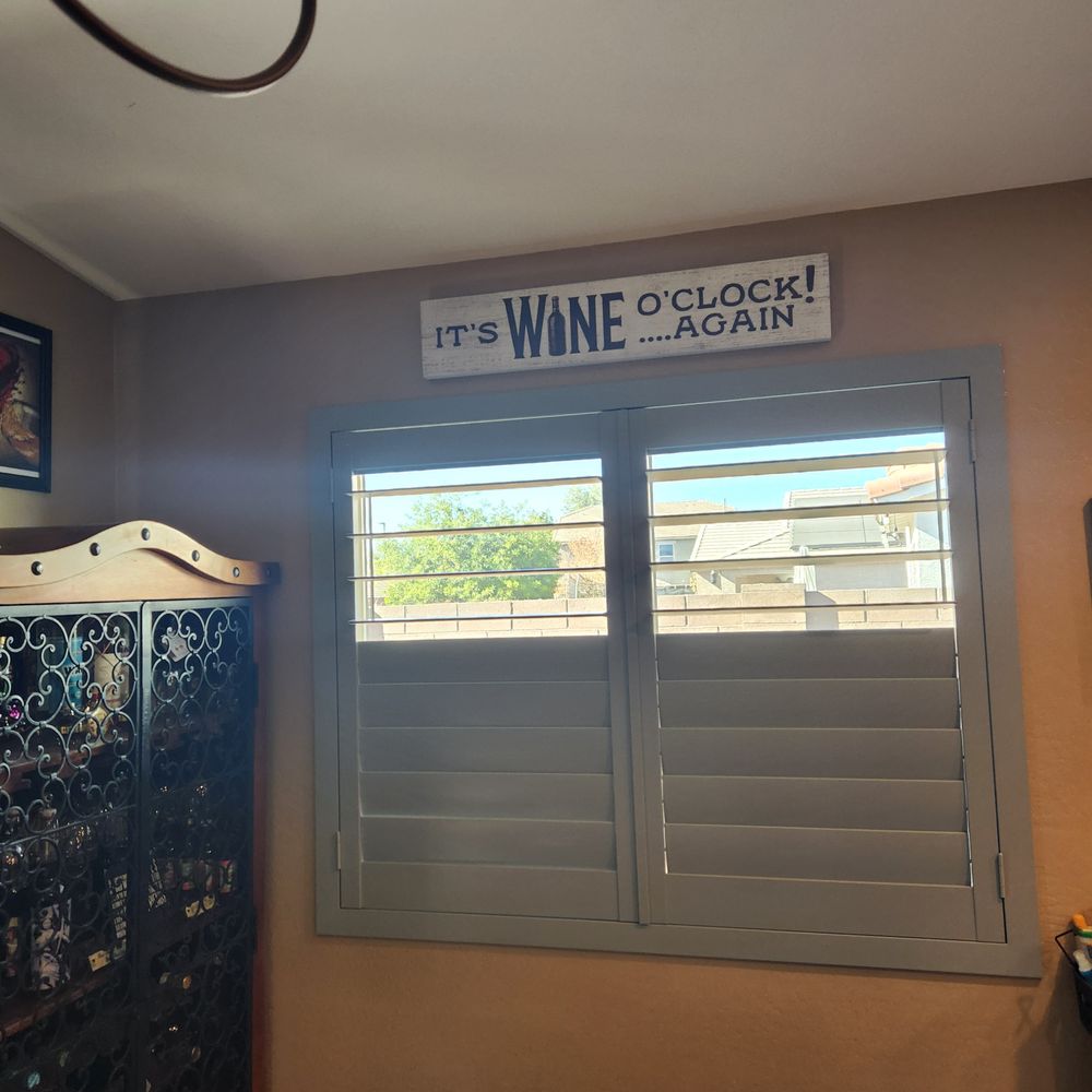 Southwest Blinds & Shutters - Dining room - Shades & Blinds Near Me - Gilbert, Arizona Southwest Blinds & Shutters - Dining room - Shades & Blinds Near Me - Gilbert, Arizona