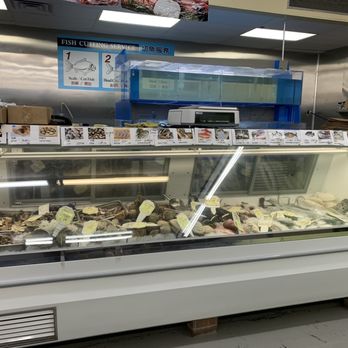 Asian Supermarket - Seafood showcase - International Grocery Near Me - Baton Rouge, Louisiana