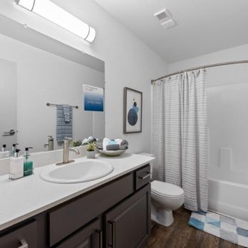 Highland Park - Apartments Near Me - Tempe, Arizona Highland Park - Apartments Near Me - Tempe, Arizona