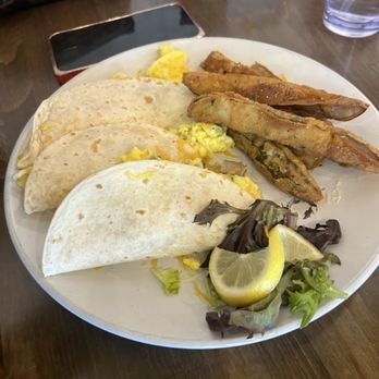 Lac Bleu Brunch Cafe - Breakfast & Brunch Near Me - Arlington, Texas