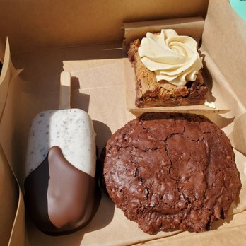 Black Twig Bakery - Oreo cakesicle, flourless chocolate walnut cookie, salted caramel brownie - Bakeries Near Me - Wauwatosa, Wisconsin