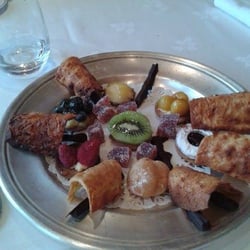 Hôtel du Vivarais - Assiette de mignardises maison