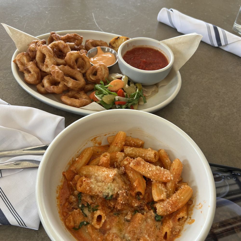 North Italia - Calamari Fritti and Crushed Meatball Ragu - Italian Near Me - Gilbert, Arizona North Italia - Calamari Fritti and Crushed Meatball Ragu - Italian Near Me - Gilbert, Arizona