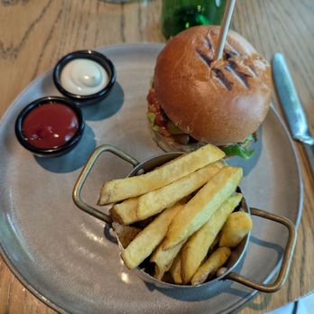 Bowery Restaurant - Veggie burger and fries - Asian Fusion Near Me - Schiphol, New Hampshire